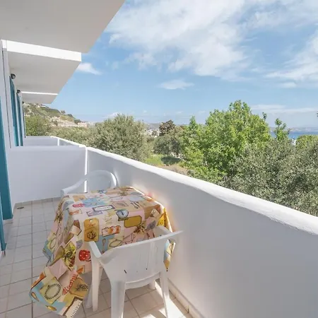 Xenia's 3 Lägenhet Kamári