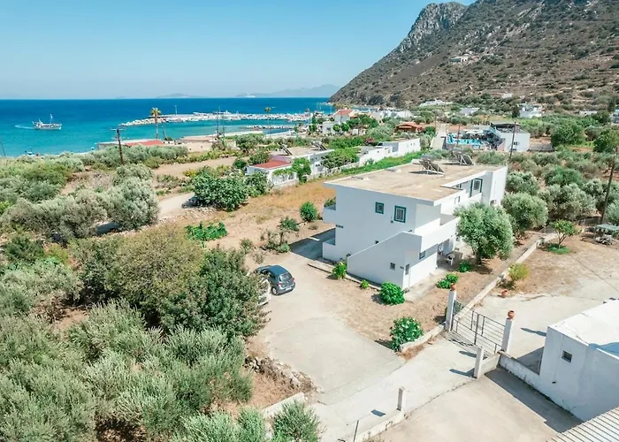 アパート Xenia's 3