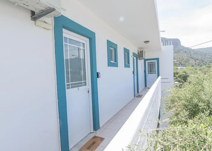 アパート Xenia's 3