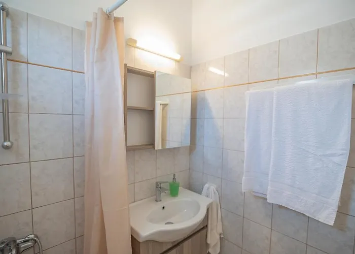 Xenia's 3 アパート