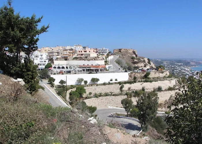 アパート Xenia's 3 *