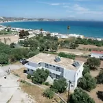 Xenia's 3 Apartmán